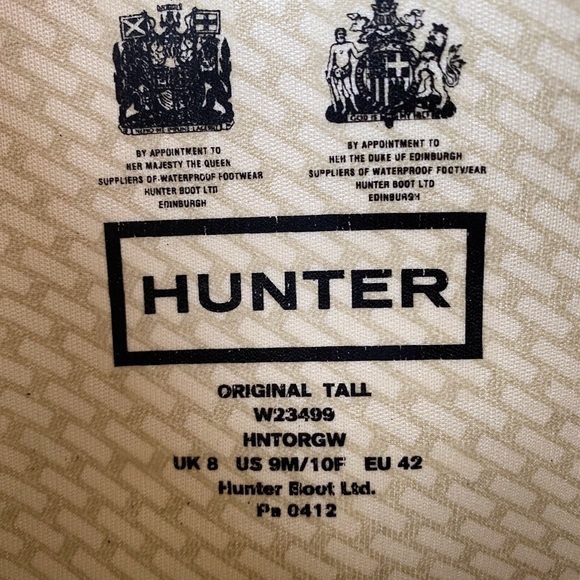 Hunter Matte Tall Boots Taupe | Size 10 - Picture 2 of 4
